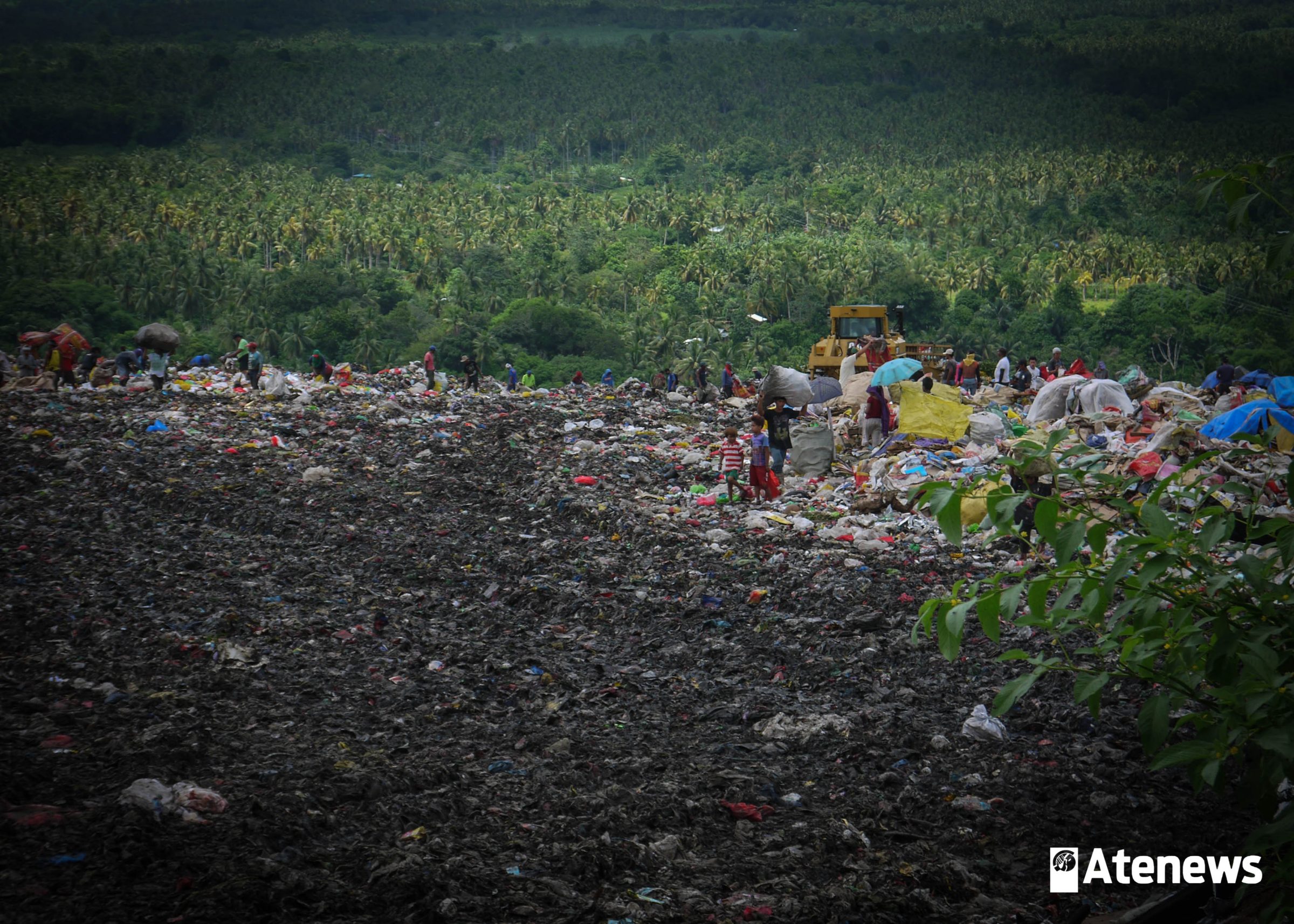 Davao city has a waste crisis. Is burning garbage the way to go?